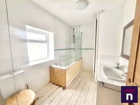 2 bedroom Terraced House for sale in Pound Street, Warminster, BA12