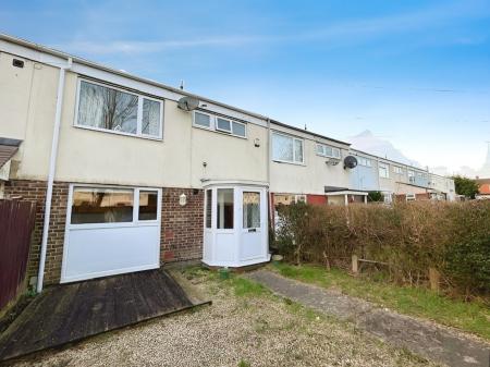 3 bedroom Terraced House for sale in St Georges Close, Warminster, BA12