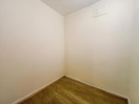 3 bedroom Terraced House for sale in St Georges Close, Warminster, BA12