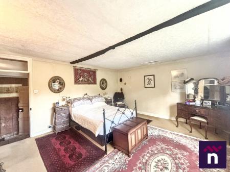 3 bedroom Semi-detached house for sale in Vicarage Street, Warminster, BA12