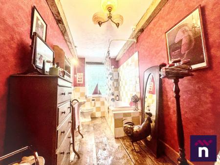 3 bedroom Semi-detached house for sale in Vicarage Street, Warminster, BA12