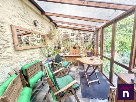 3 bedroom Semi-detached house for sale in Vicarage Street, Warminster, BA12