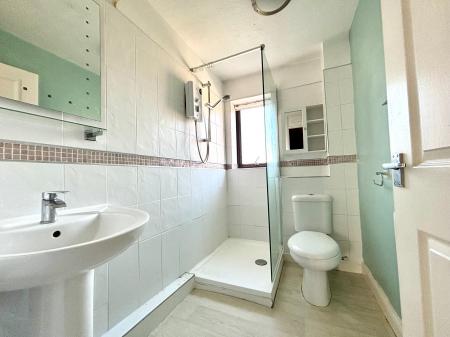 2 bedroom Terraced House for sale in The Teasels, Warminster, BA12