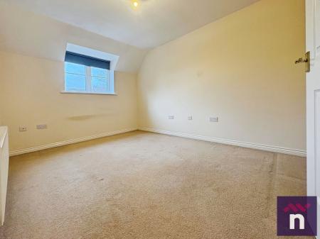 2 bedroom Coach House to let in Cavell Court, Trowbridge, BA14