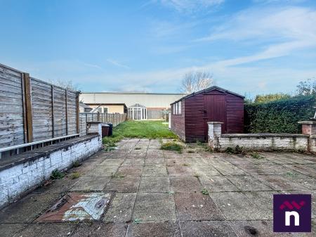 4 bedroom Terraced House for sale in Woodcock Road, Warminster, BA12