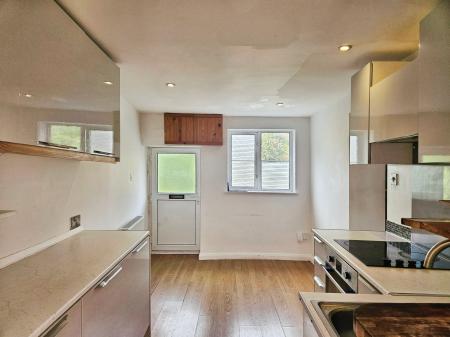 2 bedroom Terraced House to let in Pound Street, Warminster, BA12