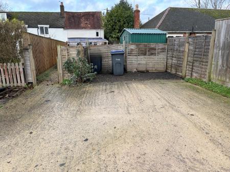 2 bedroom Terraced House to let in Pound Street, Warminster, BA12