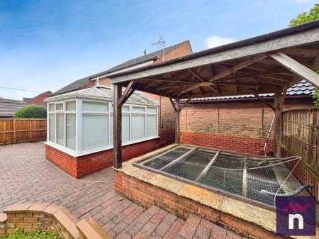 3 bedroom Detached house for sale in Hillbourne Close, Warminster, BA12