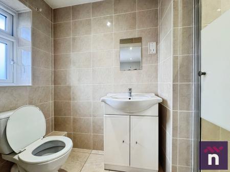 3 bedroom Detached house for sale in Hillbourne Close, Warminster, BA12