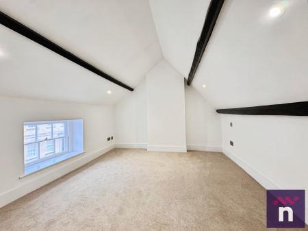 3 bedroom Terraced House for sale in Silver Street, Warminster, BA12