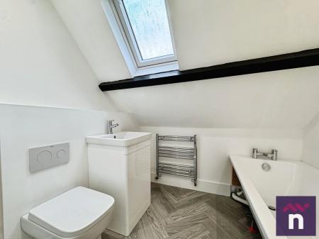 3 bedroom Terraced House for sale in Silver Street, Warminster, BA12