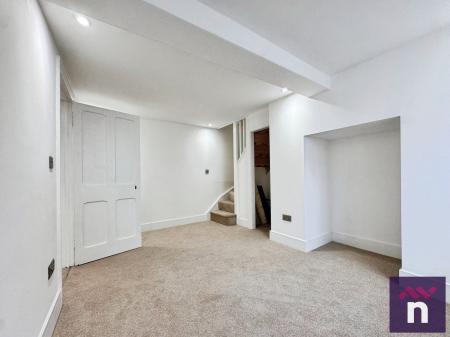 3 bedroom Terraced House for sale in Silver Street, Warminster, BA12