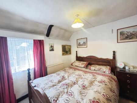3 bedroom Terraced House for sale in Marsh Street, Warminster, BA12