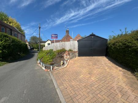 3 bedroom Terraced House for sale in Marsh Street, Warminster, BA12