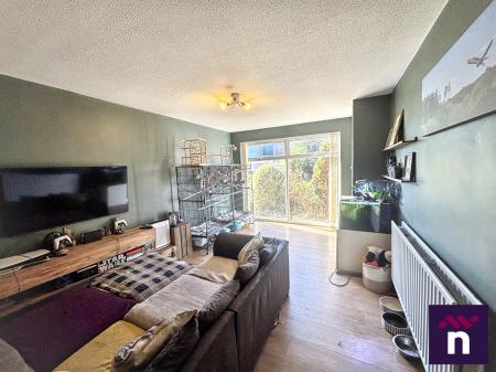 2 bedroom Bungalow for sale in Poulsen Close, Warminster, BA12