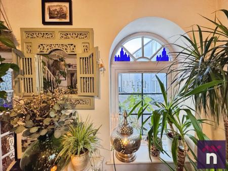 2 bedroom Coach House for sale in The Old Coach House North Row, Warminster, BA12