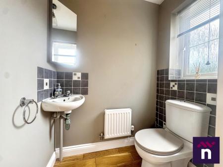 4 bedroom Detached house for sale in Hackney Way, Westbury, BA13