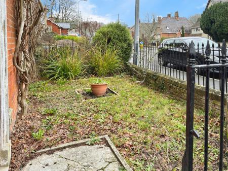 4 bedroom Town house for sale in Portway, Warminster, BA12