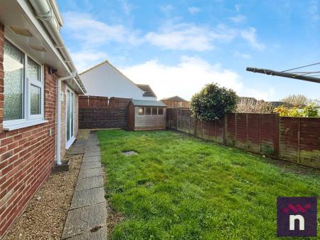 4 bedroom Semi-detached house to let in Copheap Lane, Warminster, BA12