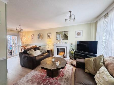 2 bedroom Terraced House for sale in Lime Close, Frome, BA11