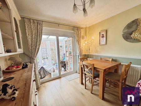 2 bedroom Terraced House for sale in Lime Close, Frome, BA11