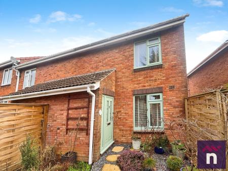 2 bedroom Terraced House for sale in Lime Close, Frome, BA11
