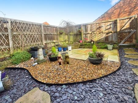 2 bedroom Terraced House for sale in Lime Close, Frome, BA11