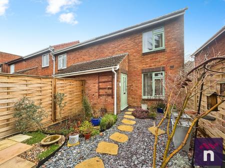 2 bedroom Terraced House for sale in Lime Close, Frome, BA11