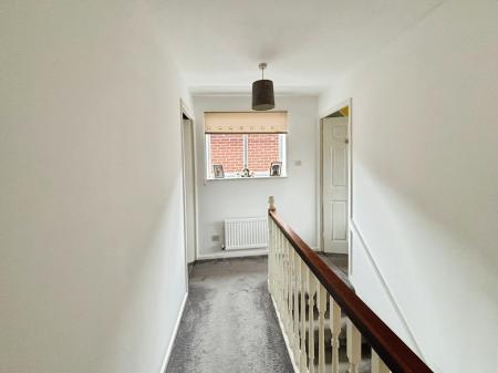 4 bedroom Detached house for sale in The Teasels, Warminster, BA12