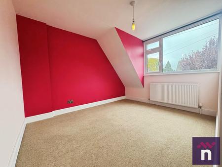 3 bedroom Semi-detached house for sale in Beech Grove, Warminster, BA12