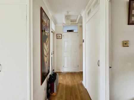 2 bedroom Bungalow for sale in Ebble Crescent, Warminster, BA12