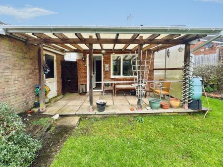 2 bedroom Bungalow for sale in Ebble Crescent, Warminster, BA12