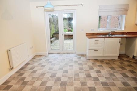 3 bedroom Semi-detached house to let in Swaledale Road, Warminster, BA12