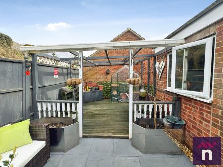 3 bedroom Semi-detached house for sale in Cannimore Close, Warminster, BA12