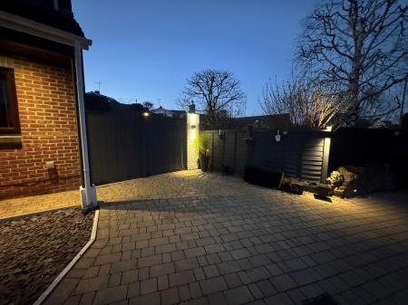 3 bedroom Semi-detached house for sale in Cannimore Close, Warminster, BA12