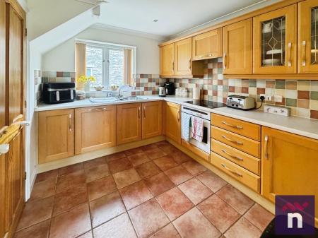 3 bedroom Link detached house for sale in Shepherds Forge, Warminster, BA12