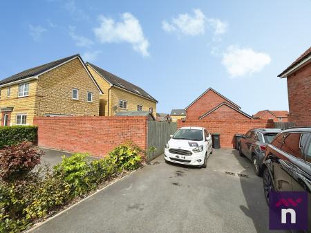 3 bedroom Detached house for sale in Mays Drive, Westbury, BA13