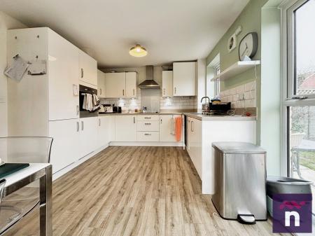 3 bedroom Detached house for sale in Mays Drive, Westbury, BA13