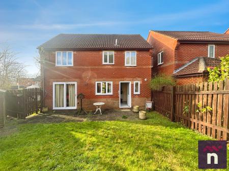 4 bedroom Detached house for sale in Hillbourne Close, Warminster, BA12