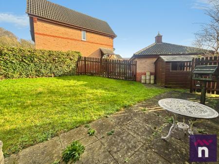 4 bedroom Detached house for sale in Hillbourne Close, Warminster, BA12