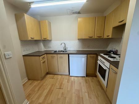2 bedroom Flat for sale in Brabant Way, Westbury, BA13