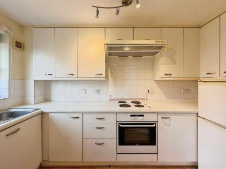 1 bedroom Flat to let in Camellia Drive, Warminster, BA12