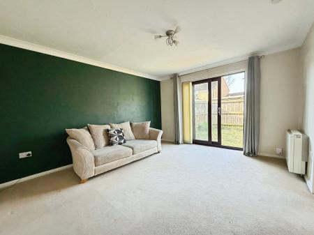 1 bedroom Flat to let in Camellia Drive, Warminster, BA12