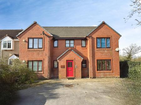 Camellia Drive, Warminster, BA12