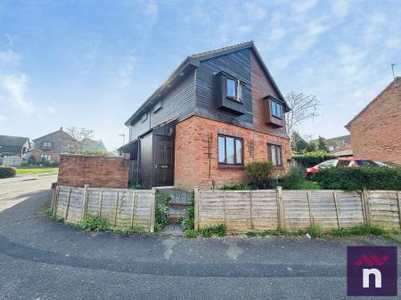 1 bedroom End of terrace house for sale in Danvers Way, Westbury, BA13