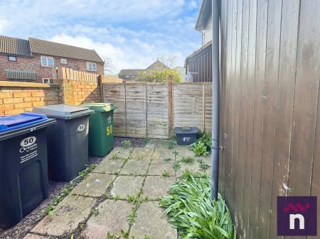 1 bedroom End of terrace house for sale in Danvers Way, Westbury, BA13