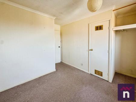 1 bedroom End of terrace house for sale in Danvers Way, Westbury, BA13