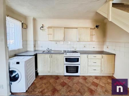 1 bedroom End of terrace house for sale in Danvers Way, Westbury, BA13