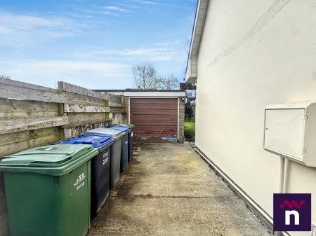 3 bedroom Semi-detached house for sale in St Andrews Road, Warminster, BA12