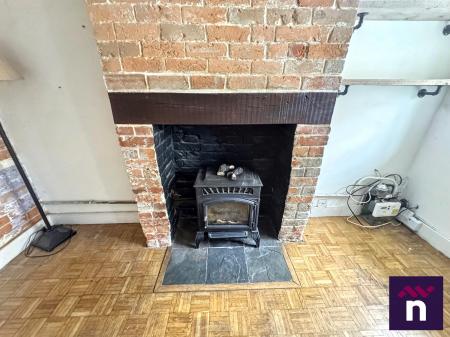 2 bedroom Terraced House for sale in Vicarage Street, Warminster, BA12